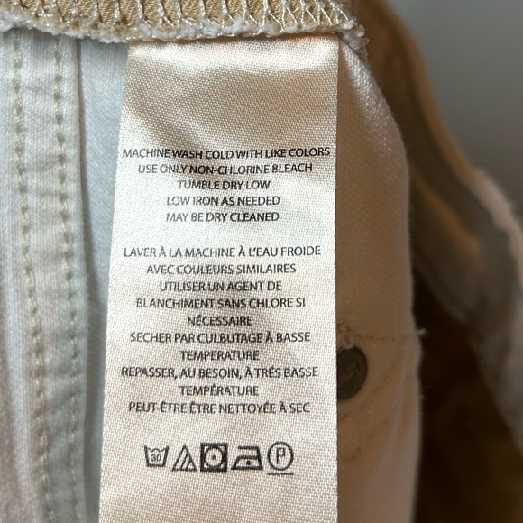 Anthropologie PILCRO White BOYFRIEND Distressed Jeans size 30 - Picture 14 of 14